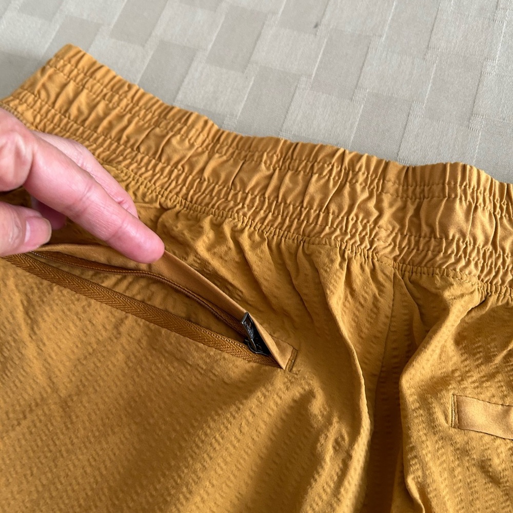 Athleta Textured Brooklyn Jogger Pant in Marigold - Picture 6 of 13